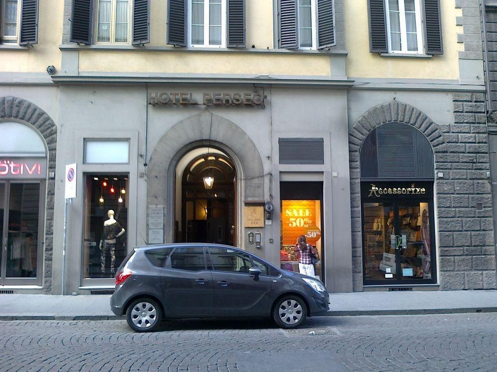 Tourist House Duomo Hotel ฟลอเรนซ์ ภายนอก รูปภาพ